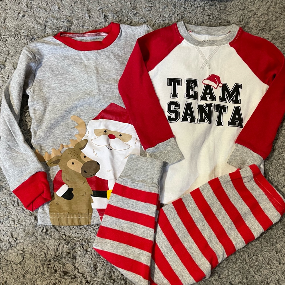 3+ Pairs Carter’s Christmas Pajama Sets - 2T